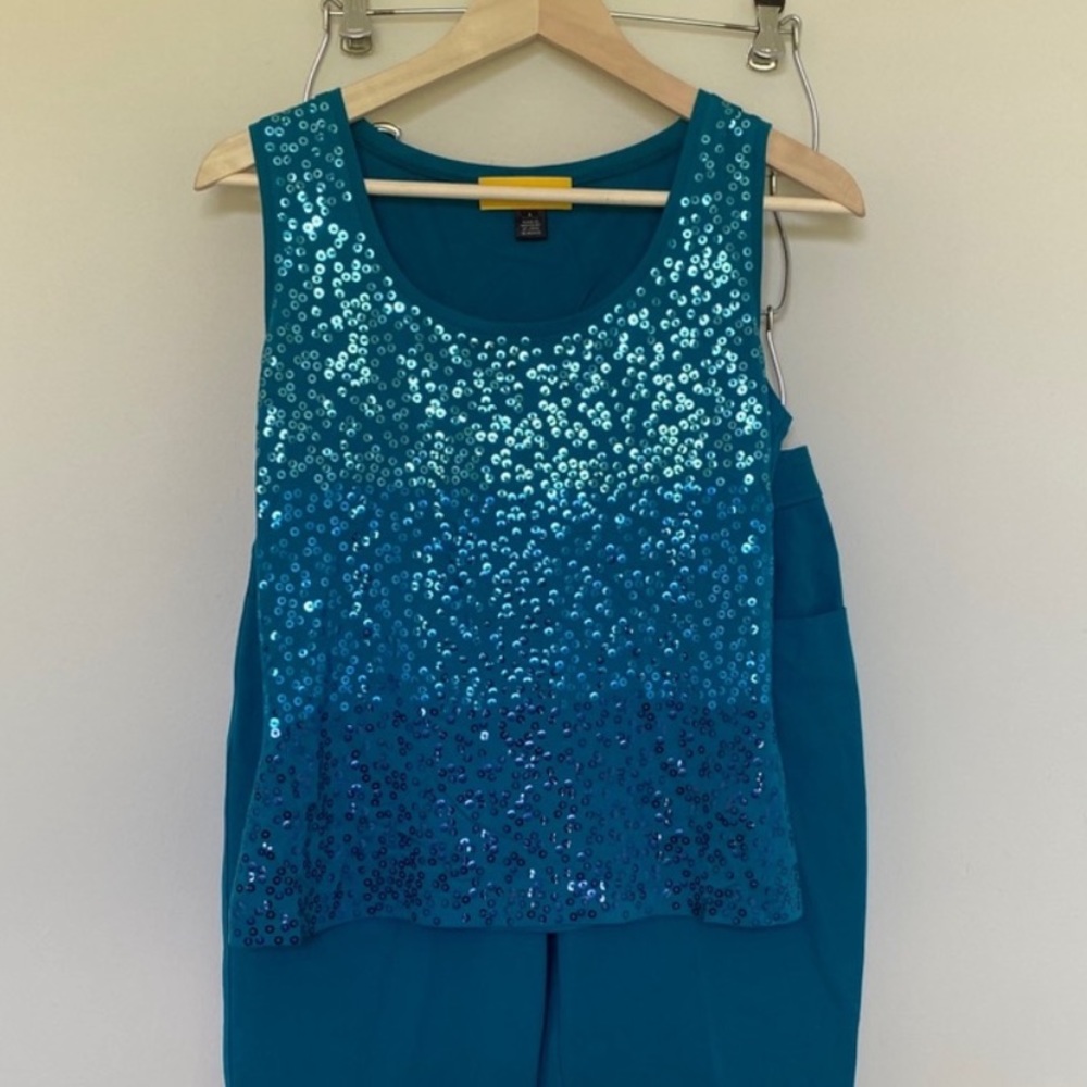 St. John Sequin Tank Set